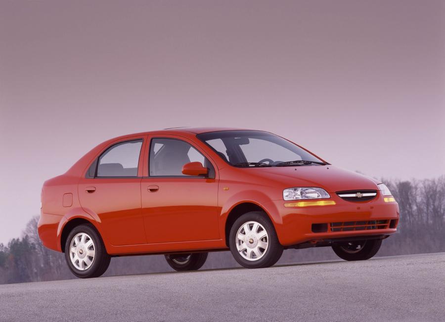  Chevrolet Aveo Sedan 2005 года  (фото 14 из 23)